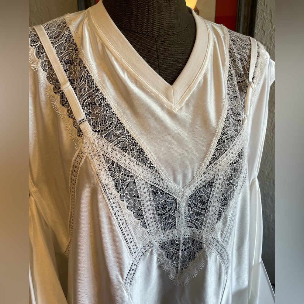 Burberry White Mini Dress - Picture 5 of 16